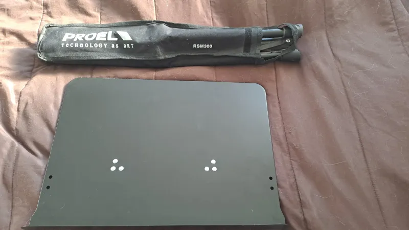 Proel RSM300 Kottatartó