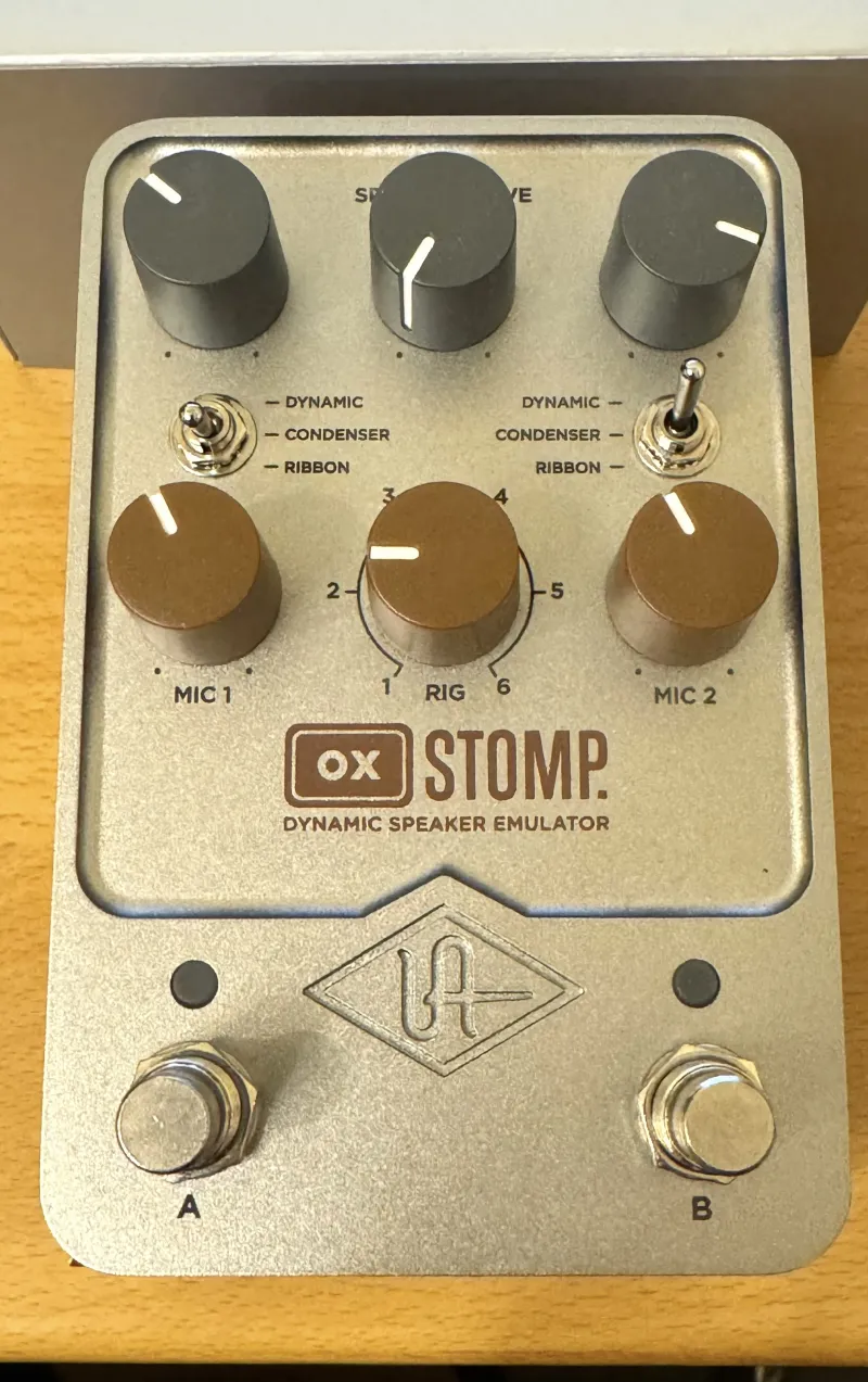 Universal Audio UAFX OX Stomp Pedál