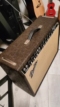 Fender LTD 65 Deluxe Reverb Western Csöves gitárkombó