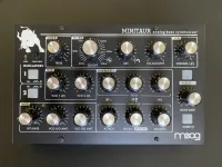 Moog Minitaur Sintetizador analógico [November 4, 2024, 5:11 pm]