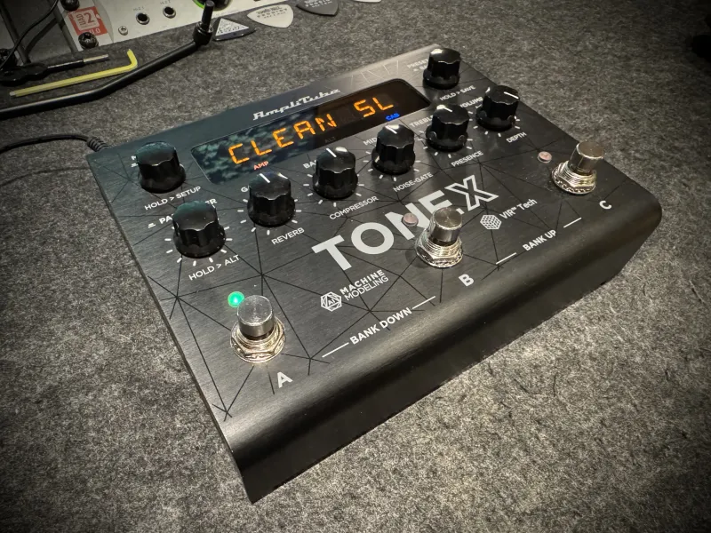 IK Multimedia TONEX Pedal Multieffekt