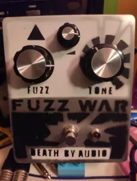 Death By Audio FUZZ WAR