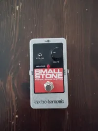 Electro Harmonix Small Stone EH4800 Modulator - Lehel TD [November 14, 2024, 12:15 pm]