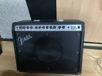 Fender Rockpro 1000