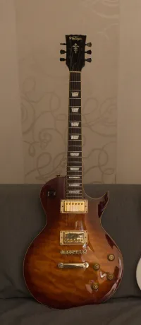 Vintage V100 Electric guitar [November 11, 2024, 10:56 am]