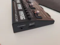 Zoom GCE-3 Guitar Lab Circuit Emulator Multi-effect - evittore [Today, 4:42 pm]