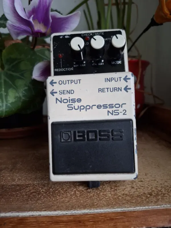 BOSS NS-2 Zajcsökkentő pedál