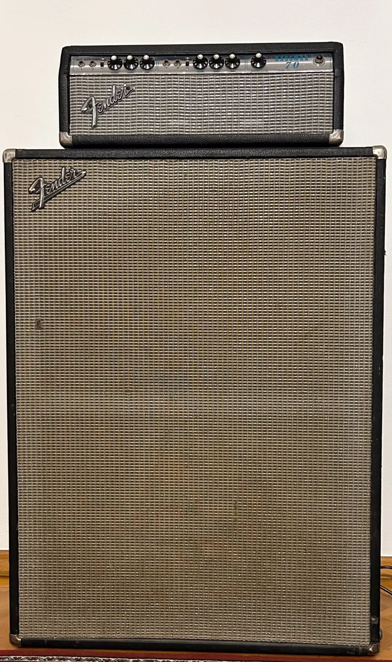 Fender Bassman 70 és 2x15 láda Basszus fej és láda