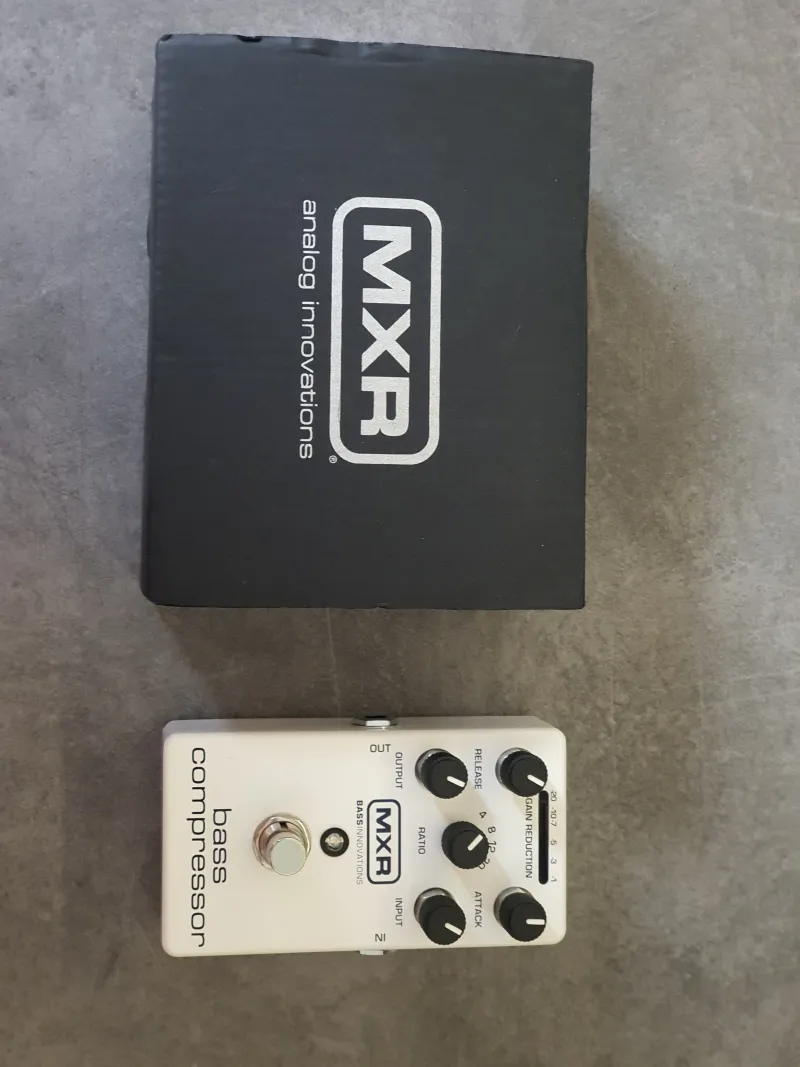 MXR M87 bass compressor Basszus pedál