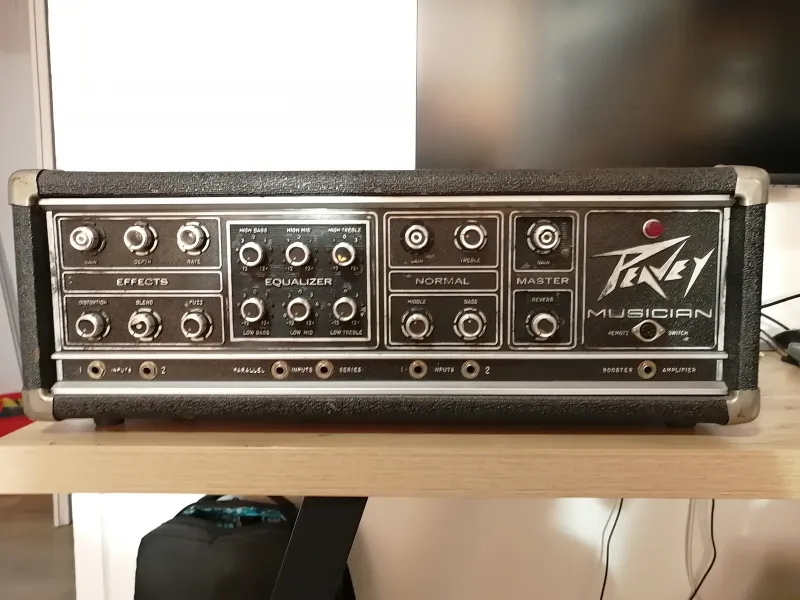 Peavey Musician Series 400 Gitárerősítő-fej