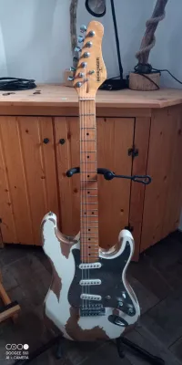 Behringer Stratocaster