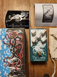 EarthQuaker Devices The Depths