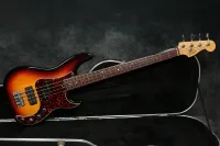 Fender American Deluxe Bass Bass guitar - JIT [Today, 4:34 pm]