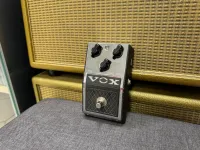 Vox V830 Vox Distortion Booster Pedal - BMT Mezzoforte Custom Shop [March 20, 2025, 1:04 pm]