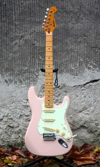 Egyedi készítésű Stratocaster Guitarra eléctrica - Hurtu [March 17, 2025, 11:04 am]