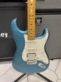 Fender Player Series Stratocaster HSS MN Elektromos gitár - BMT Mezzoforte Custom Shop [Ma, 12:15]