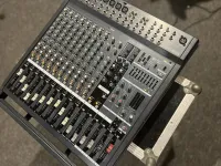 YAMAHA EMX 5000 - 12 Powered Mixer Mixing desk - Valasek Zoltán [December 11, 2024, 10:54 pm]