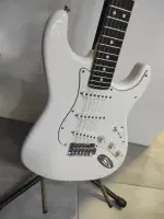 Fender Stratocaster Elektromos gitár - Admirális Generális [Tegnap, 20:58]