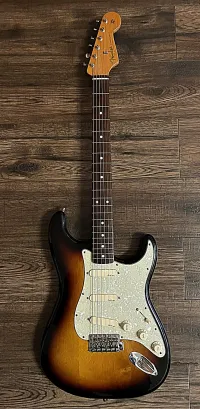 Fender Sublime HSS Stratocaster Guitarra eléctrica - Sharkpeti [Today, 3:32 pm]