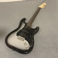 Squier Stratocaster Silverburst