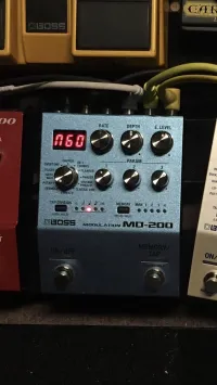 BOSS MD-200