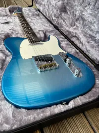 Fender American Showcase Telecaster Sky Burst Metallic LE