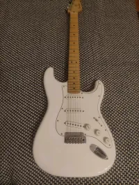 Fender Player Stratocaster MN Polar White