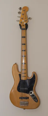 Squier CV Jazz Bass V