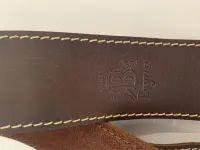 Bayus Classic Dark Brown bőr Guitar strap - plu604 [March 15, 2025, 8:35 am]