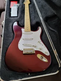 Fender American Standard 1993 Elektrická gitara - Buddha [Today, 10:06 am]