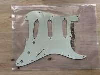 Fender  Pickguard - Hovanec Zoltán [Today, 9:12 am]