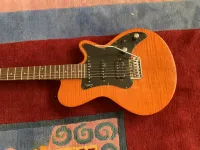 Godin Sd Electric guitar [January 15, 2025, 7:53 pm]