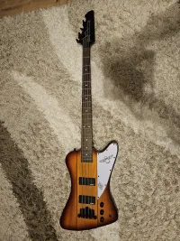 Harley Benton Thunderbird basszusgitár