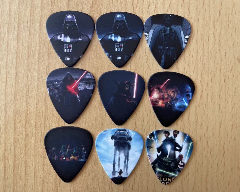 - Star Wars gitár pengetők Púa de guitarra