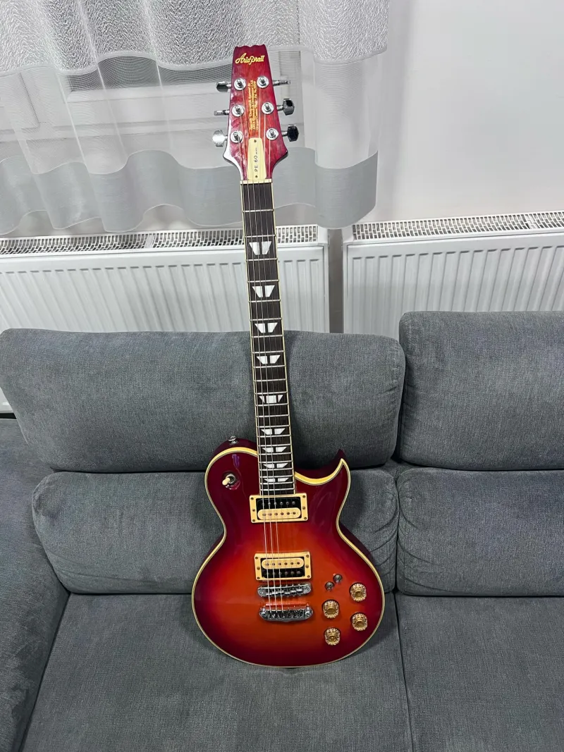 Aria Pro II PE-60 MIJ 1979 Elektromos gitár
