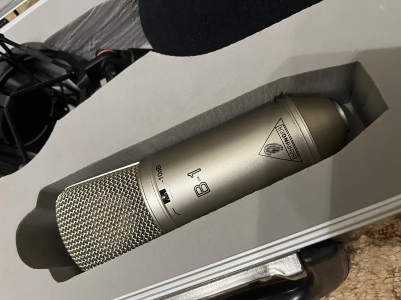 Behringer B1 Stúdiómikrofon