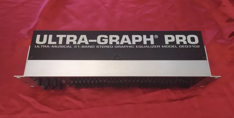 Behringer Ulltra-Graph Pro Grafikus equalizer