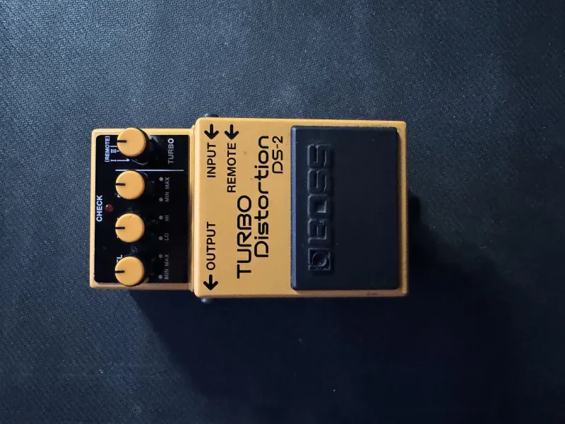 BOSS Turbo Distortion DS-2 Effect pedal