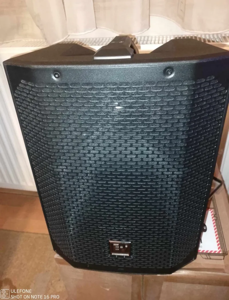 Electro Voice Everse 8 Altavoz activo