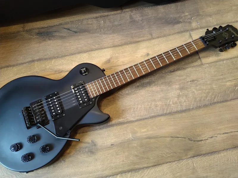 Epiphone Gothic Les Paul Studio Floyd Rose Guitarra eléctrica