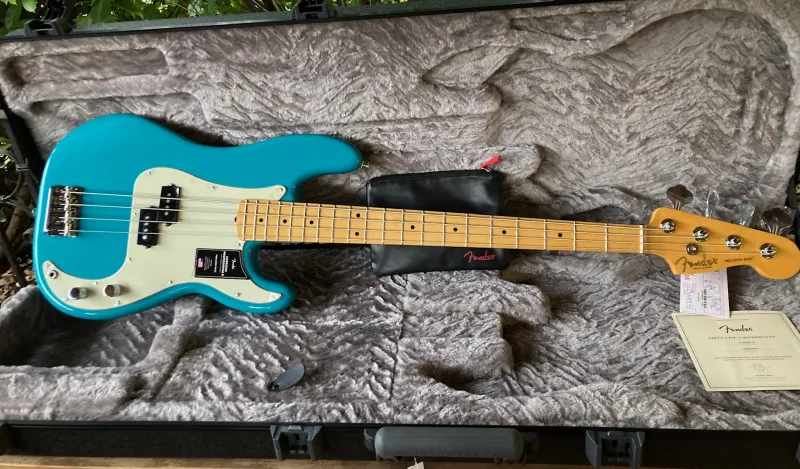 Fender American Pro 2 Precision Bass Basszusgitár