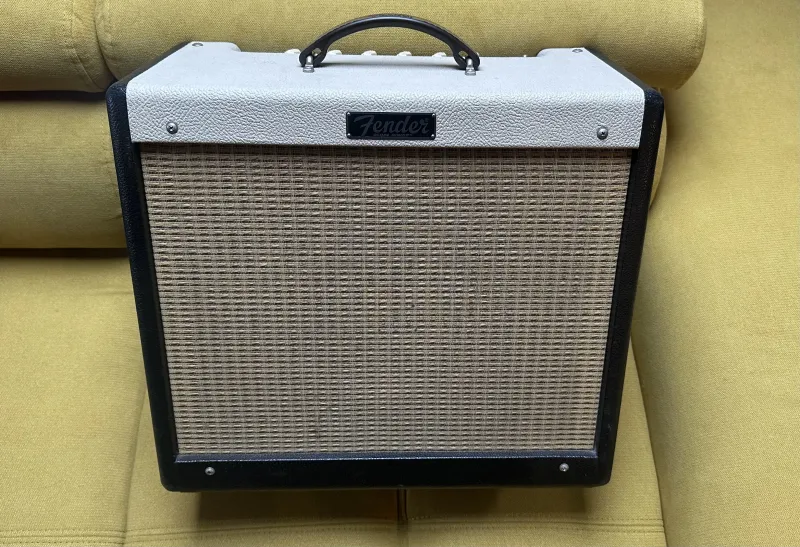 Fender Blues Junior III Limited Edition tube guitar combo