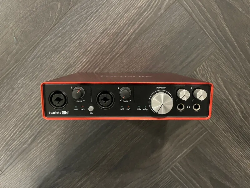 Focusrite Scarlett 6i6 2nd gen  interfész külső hangkártya External sound card
