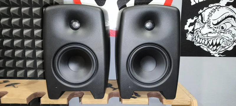 Genelec Genelec M030 Altavoz de estudio