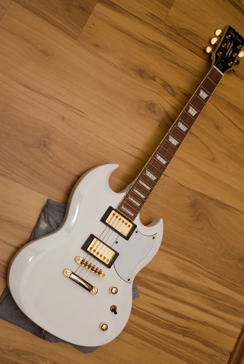 Harley Benton DC-Custom II Guitarra eléctrica