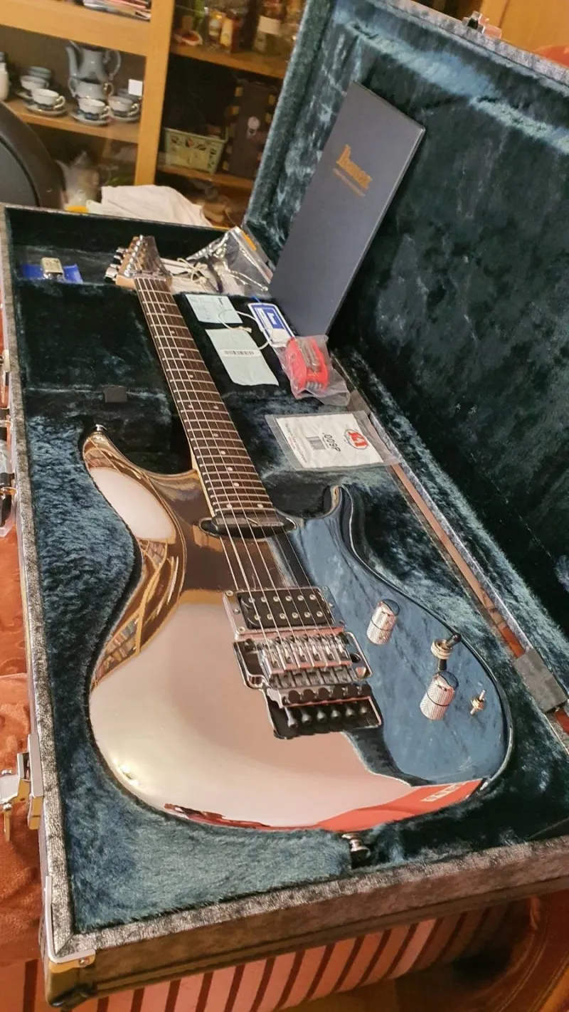 Ibanez JS-1 CR Guitarra eléctrica