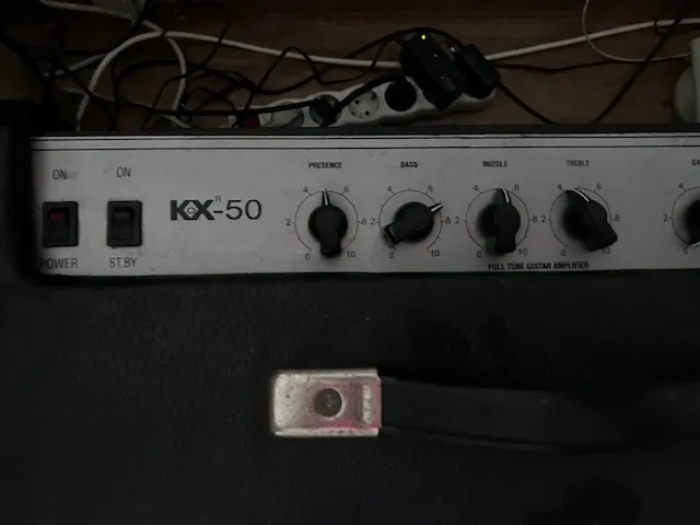 Kox KX-50 Csöves gitárkombó