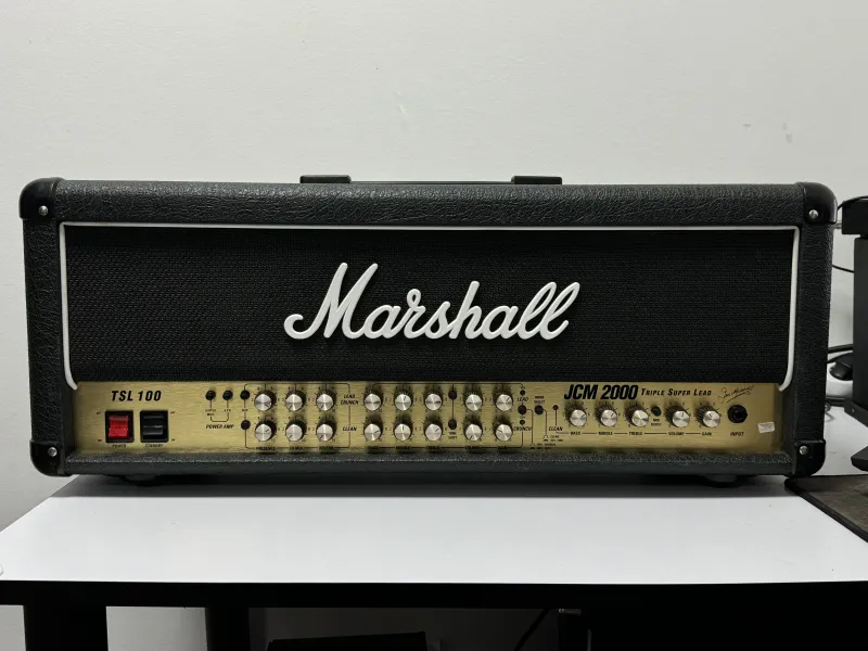 Marshall TSL 100 Gitárerősítő-fej