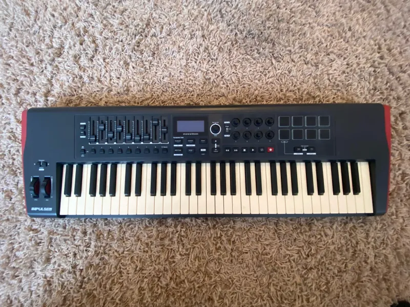 NOVATION Impulse 61 Teclado MIDI