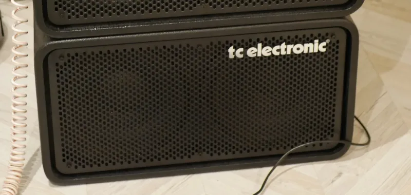 TC Electronic RS 212 Caja de bajo